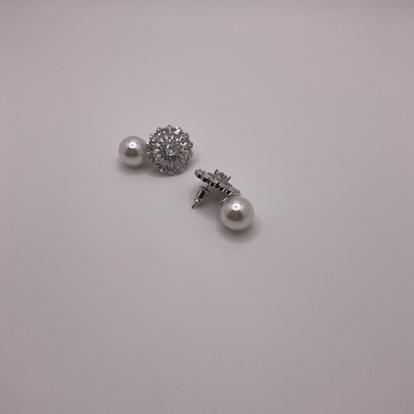 Gorgeous pearl earrings - Picture 3 of 3